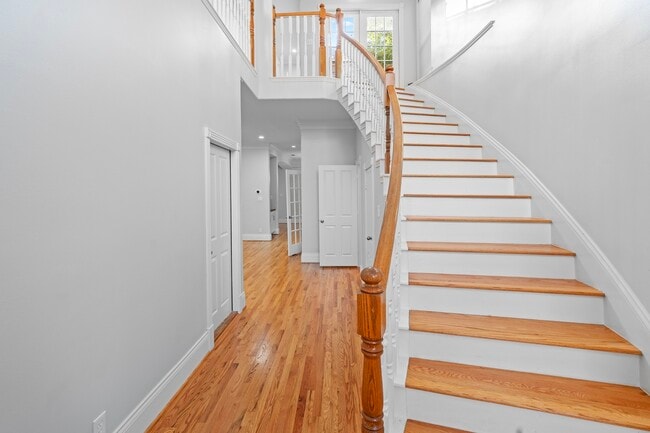 Building Photo - 4742 Post Oak Timber Dr