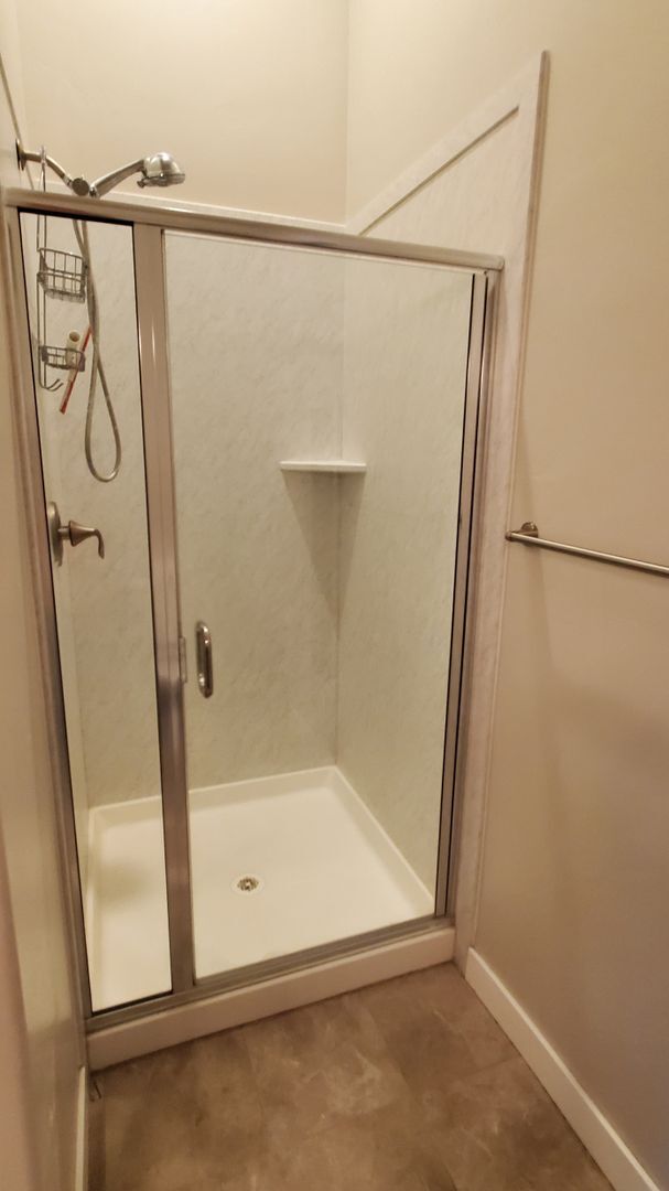 Building Photo - 3 Bed 2.5 Bath Townhome in Bluffdale