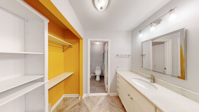 Building Photo - 11100 Beaver Trail Ct