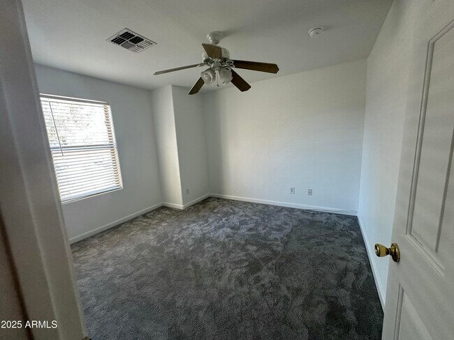 Building Photo - 25055 W Dove Trail
