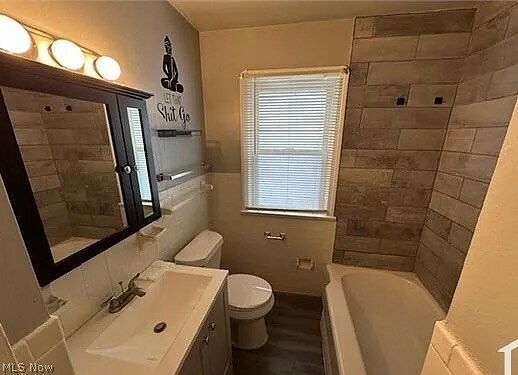 Building Photo - 5185 Anthony St