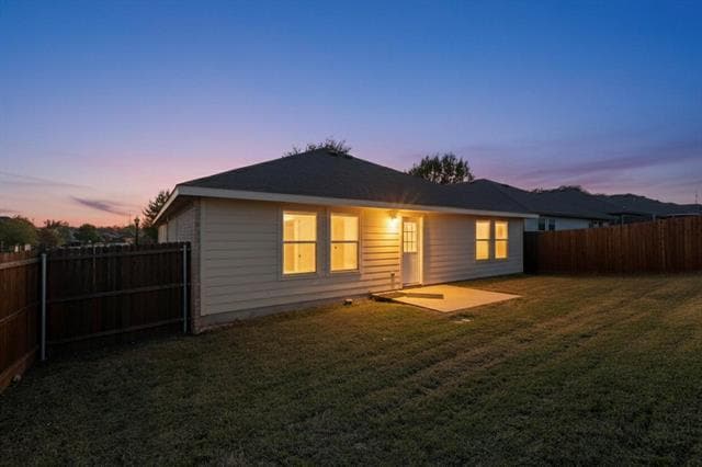 Building Photo - 407 Eisenhower Ln