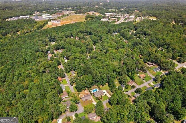 Building Photo - 3065 Tara Woods Dr
