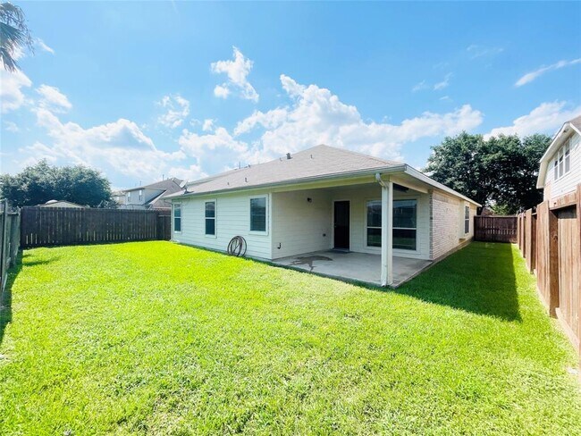 Building Photo - 3022 Texas Trail Ln