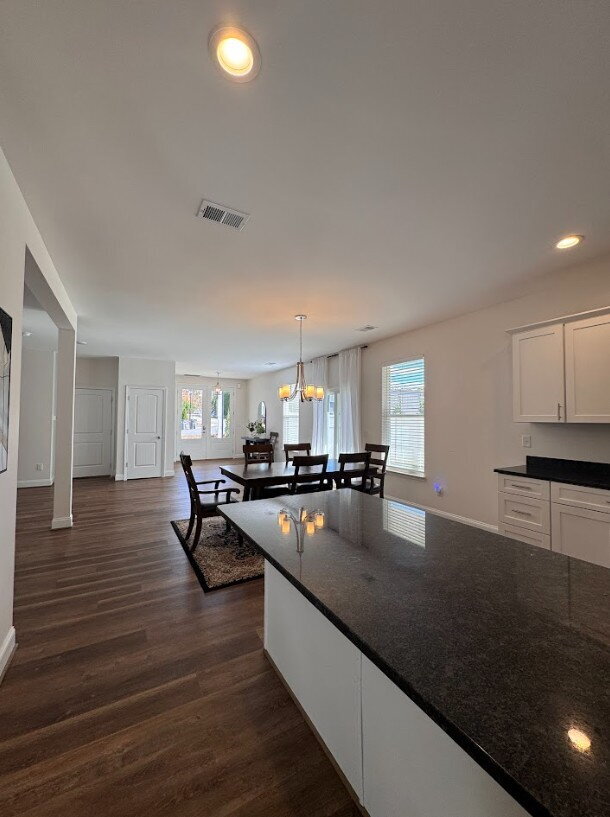 Building Photo - Ask us how to get FREE RENT!