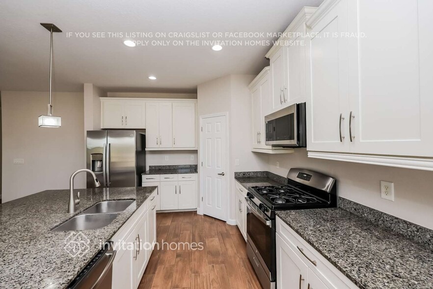 Building Photo - 6524 Salt Creek Ave