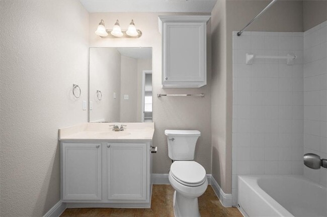 Building Photo - 18820 Edinburgh Castle Rd