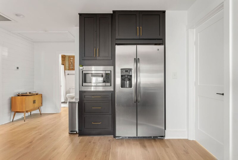 Building Photo - 1145 North Blvd