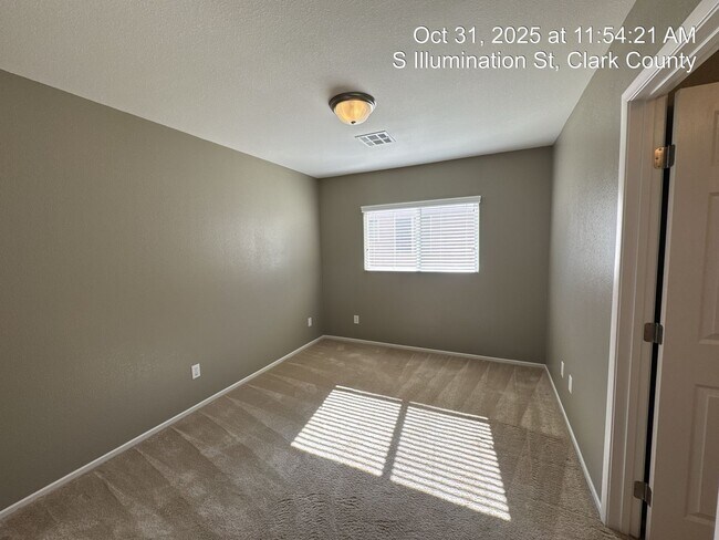 Building Photo - 4 Bedroom Near Spring Valley— Your Next Ch...