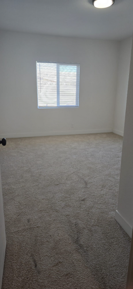 Building Photo - 1733 Ophir Dr