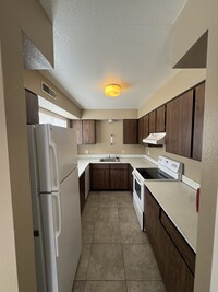 Building Photo - 1111 N Washington Ave