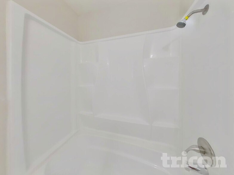 Building Photo - 4842 Dahlia Terrace