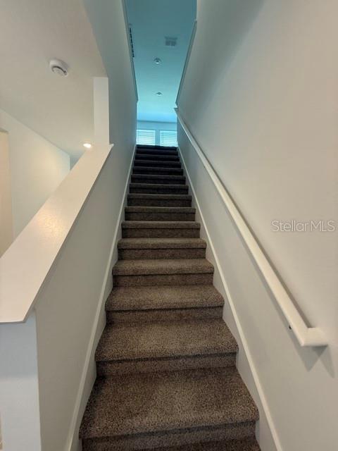 Building Photo - 2339 White Tail St