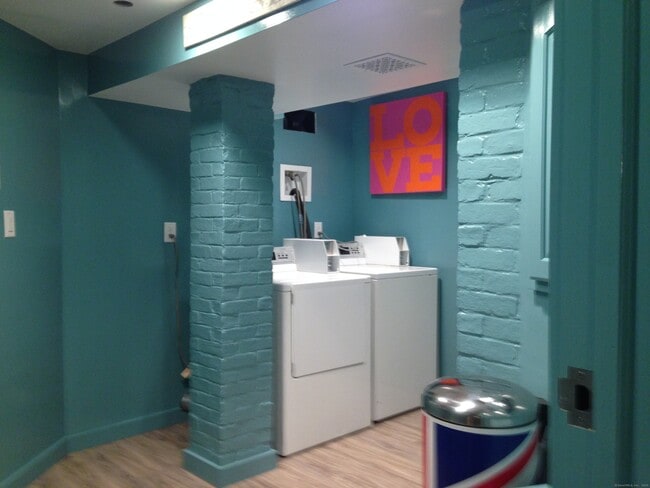 Building Photo - 134-138 Washington Ave