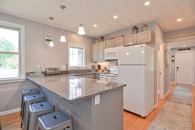 Building Photo - WINTER RENTAL: Joseph's Way