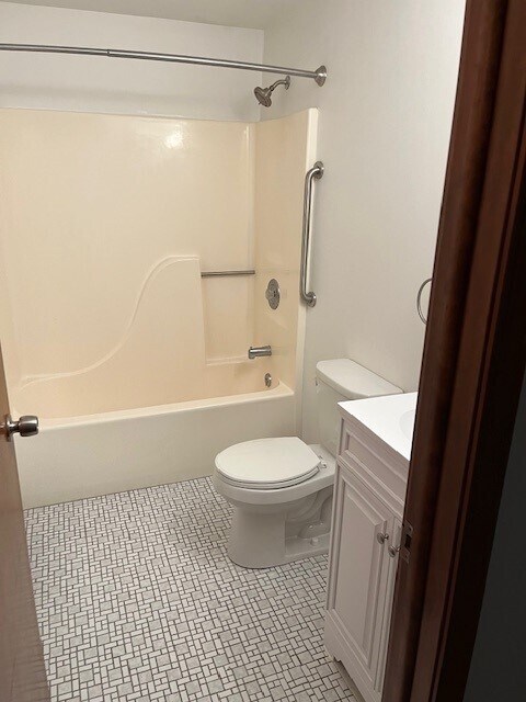 Building Photo - 103 Community Dr