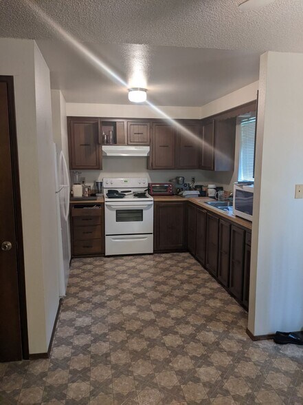 Building Photo - 4149 Kimberly Way