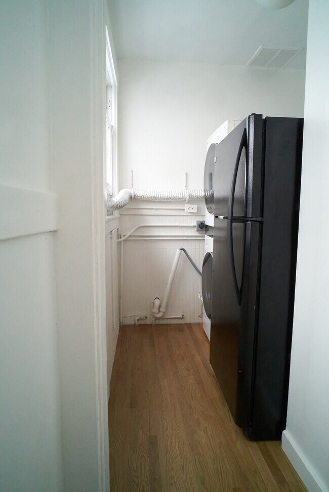 Building Photo - 3918 24th St