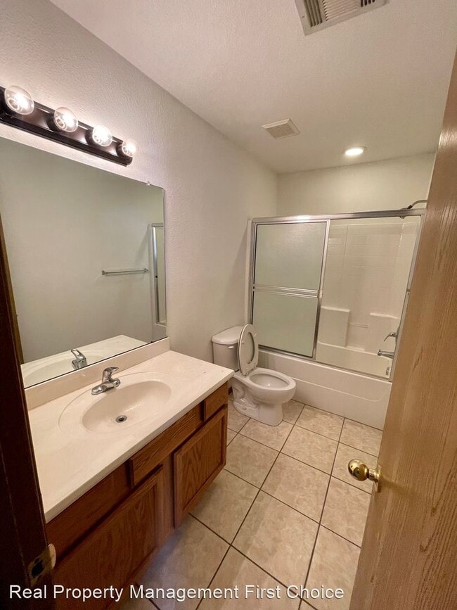 Building Photo - 3 br, 2 bath House - 1200 Fianna Place Court