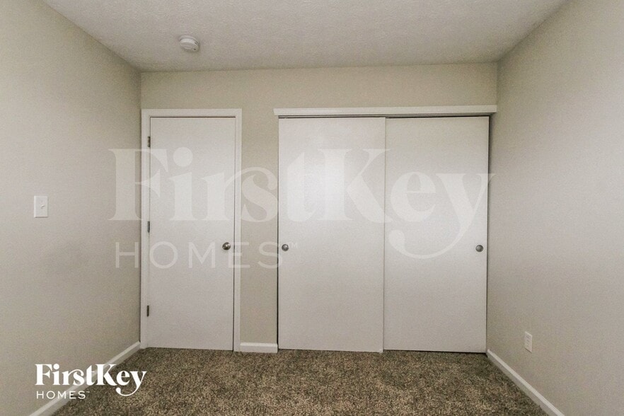 Building Photo - 9223 Timpani Way