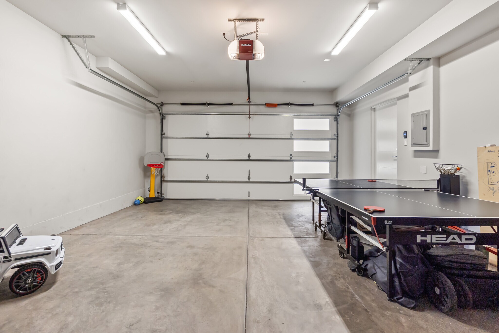 Building Photo - 2202 Felton Ln