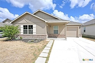 Building Photo - 2973 Greenbriar Rd