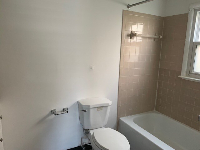 bath - 28 Saint Marys St