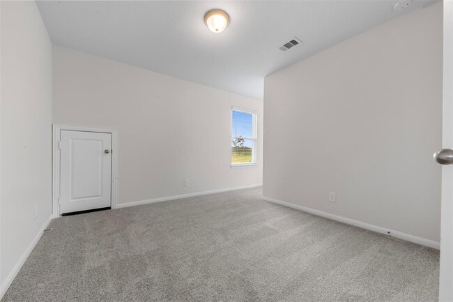 Building Photo - 10795 Sora Dr