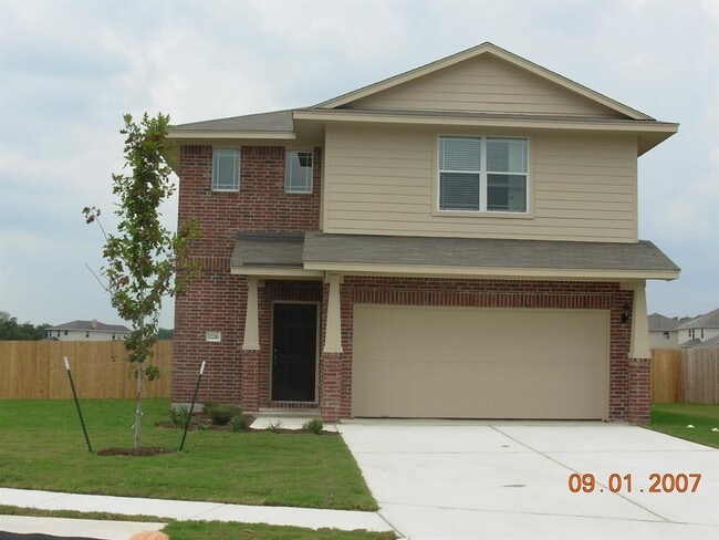 Building Photo - 12216 Buzz Schneider Ln