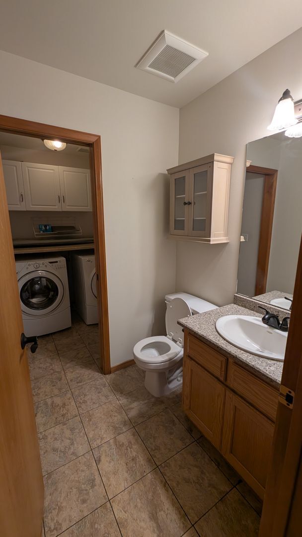 Building Photo - 17180 Sawyer St SE