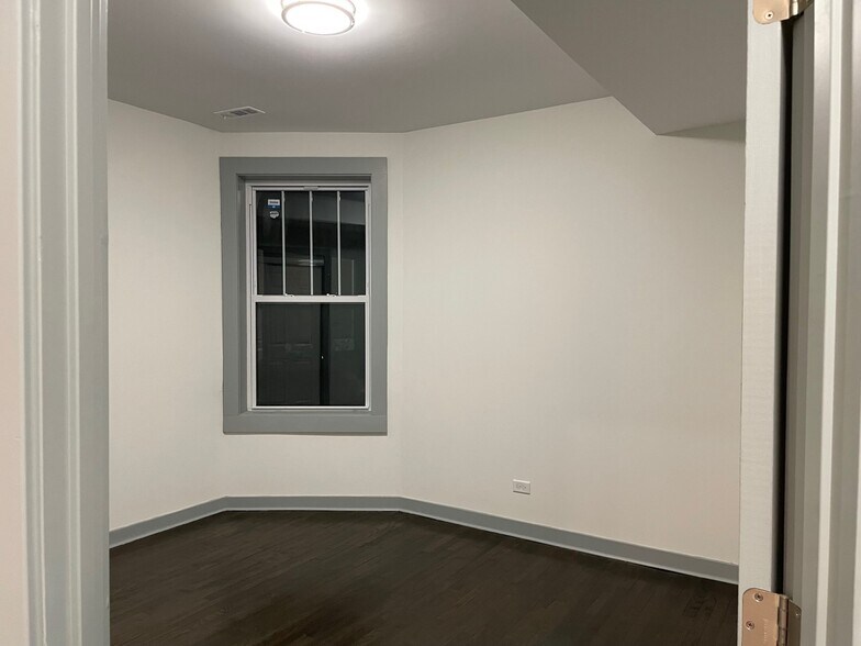 Bed Room 1 - 7953 S Essex Ave