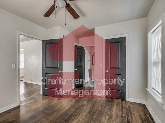 Building Photo - 704 NW 92nd St