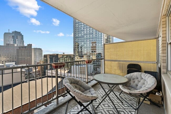 Building Photo - 151 Tremont St