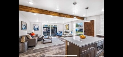 Building Photo - 2065 E Bo Mar Dr