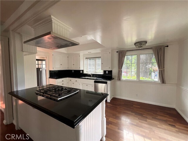 Building Photo - 2029 Las Palomas Dr