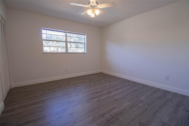 Building Photo - 1507 Argyle Dr