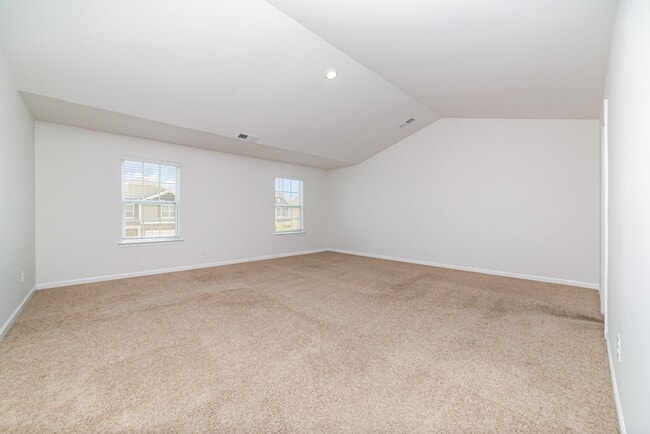 Building Photo - 2527 Linhay Dr.