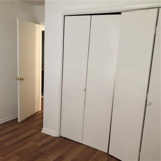 Building Photo - 9456 Cypress Ln