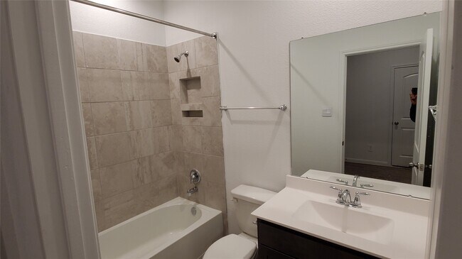 Building Photo - 1376 Grays Gully Dr