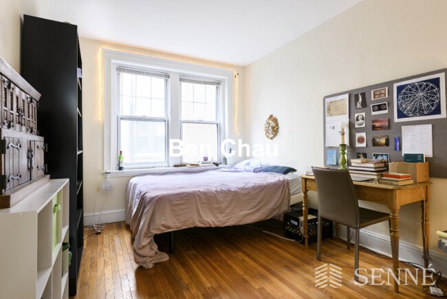 Building Photo - 333 Harvard St