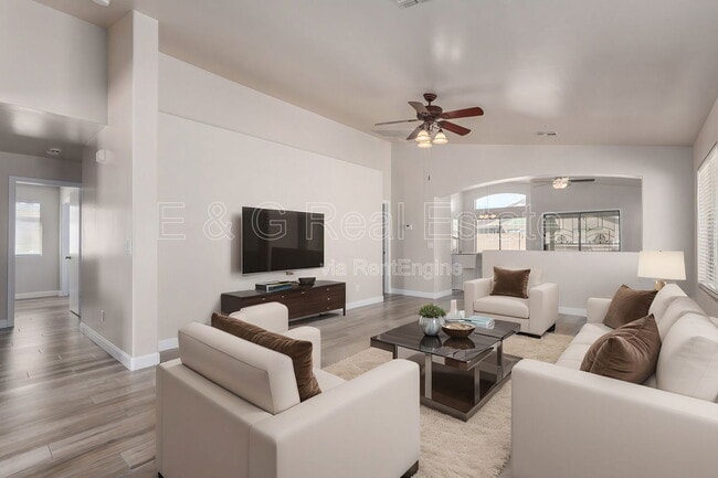 Building Photo - 15820 W Monroe St