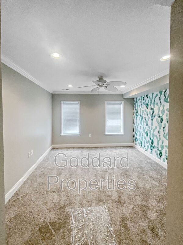 Building Photo - 511 S Chester St