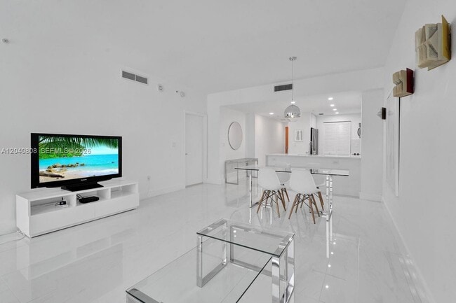 Building Photo - 244 Biscayne Blvd
