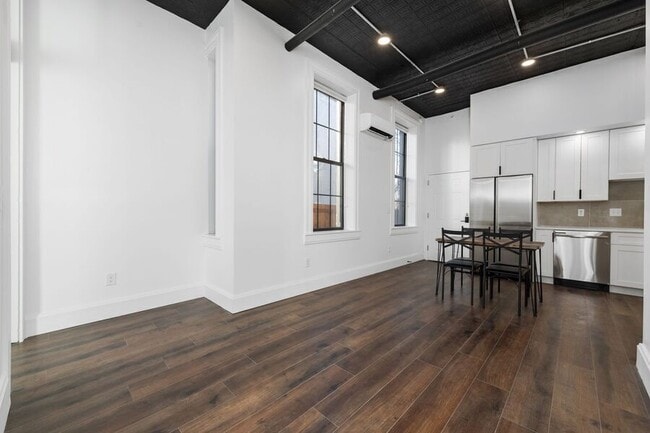 Building Photo - 2151 Colerain Ave