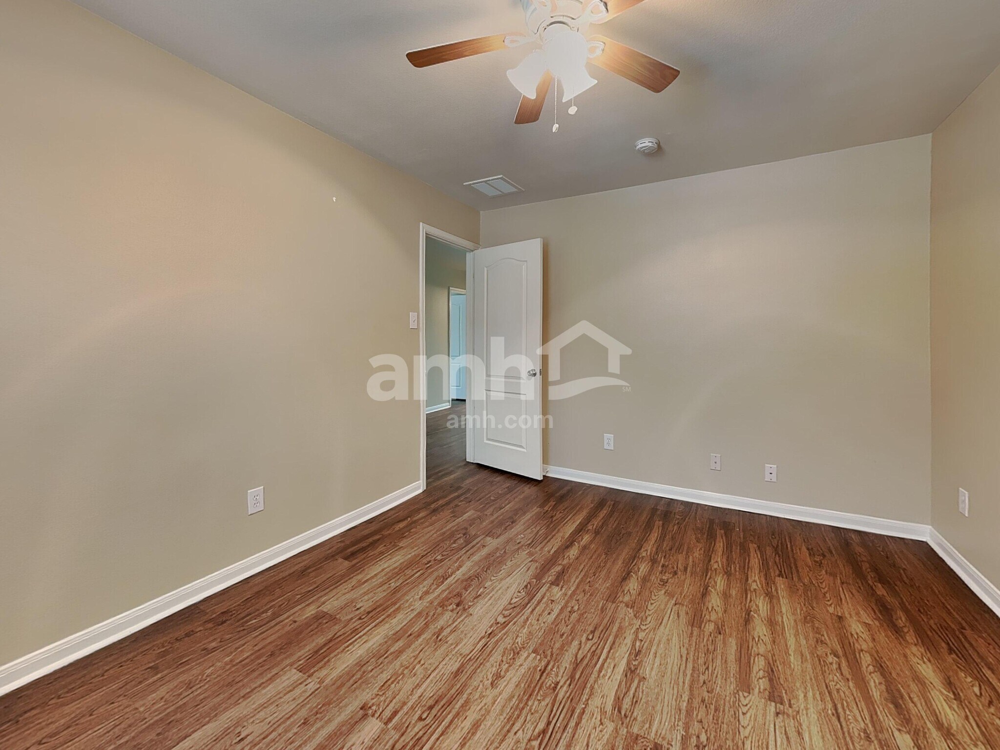 Building Photo - 18302 Fair Grange Ln