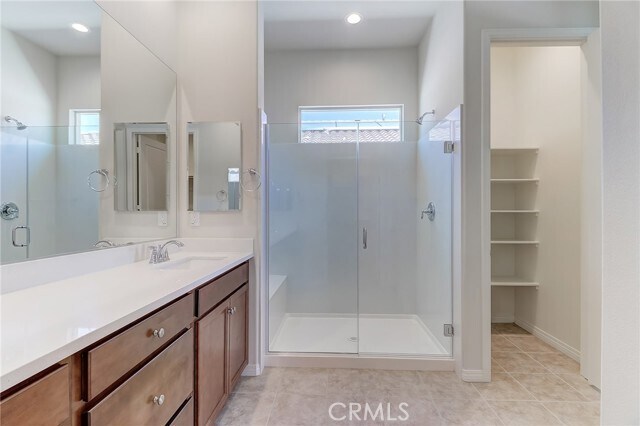 Building Photo - 77 Syrah