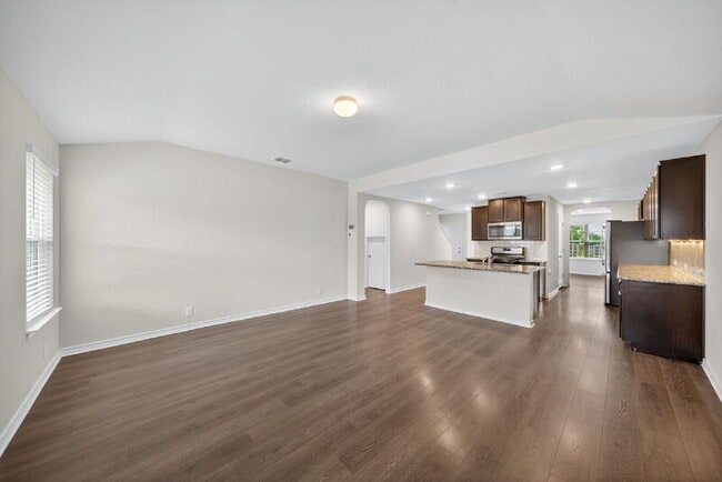 Building Photo - 9931 Bratten Rise