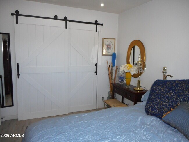 Building Photo - 6805 E 2nd St