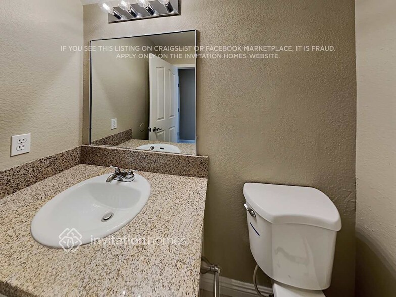 Building Photo - 8923 Dove Cove Dr