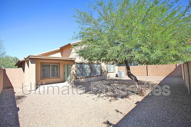 Building Photo - 25873 W Hilton Ave